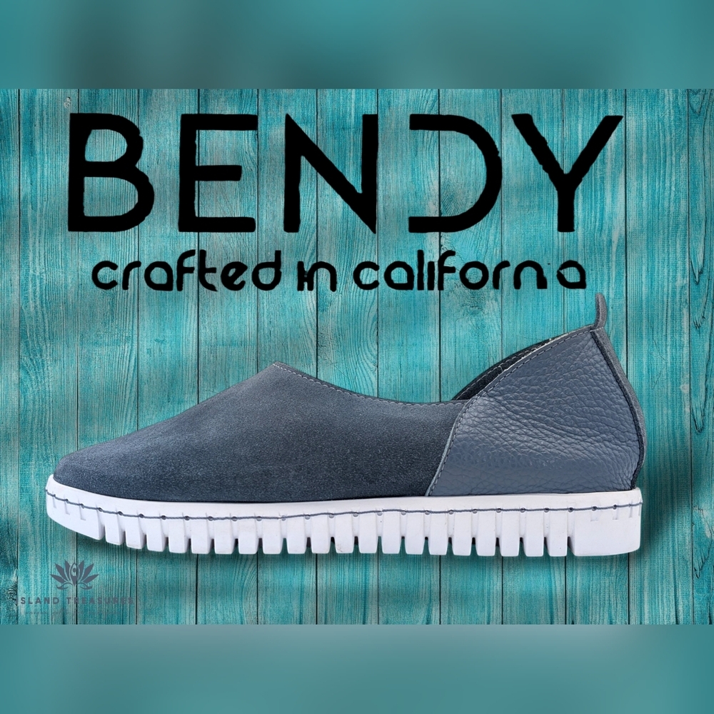 BEBDY By Ashbury Skies Size 8W Dusky Luxurious Blue Soft Leather Cushioned Sole